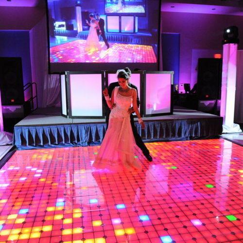 led-video-screen-for-weddings--500x500